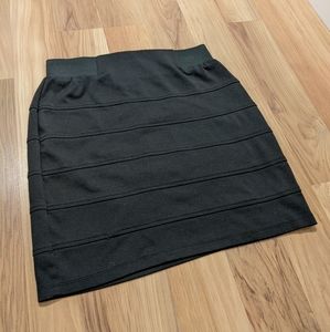 3/25 Classic Stretch Pencil Skirt